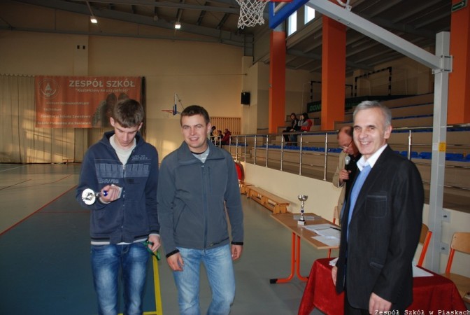 slzs2012-08