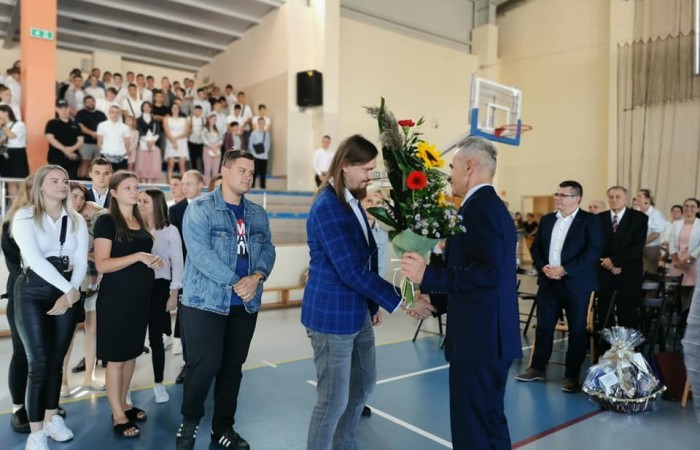 304751280_563239075563705_2753005470659365214_n