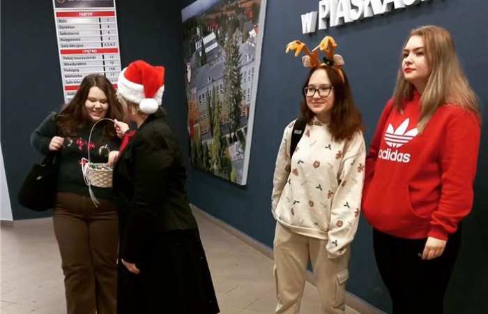 Mikołajki szkolne 2023 r. - 04